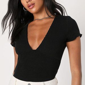 NWT Lulu's Black Textured Plunging V Neck Top